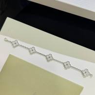 Van Cleef & Arpels-bracelet (24)