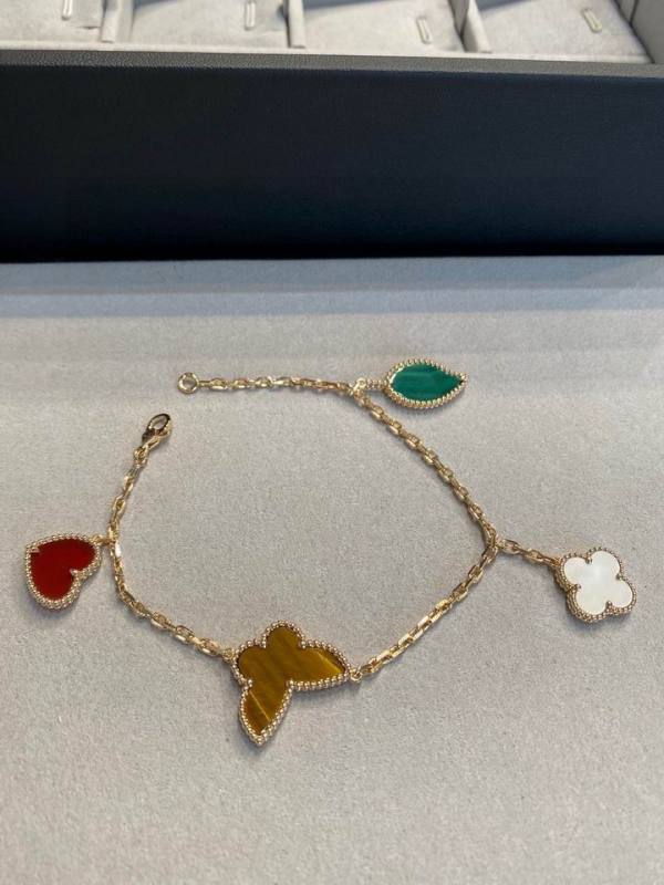 Van Cleef & Arpels-bracelet (54)