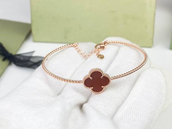 Van Cleef & Arpels-bracelet (50)