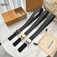 LV Belt AAA (72)