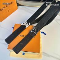 LV Belt AAA (79)