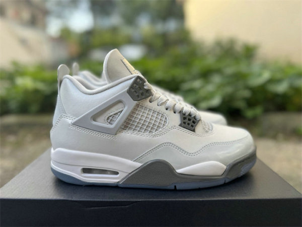 Authentic Air Jordan 4 Photon Dust