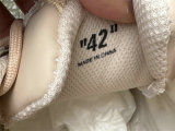 OFF-WHITE SNEAKERS (91)