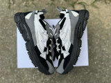 OFF-WHITE SNEAKERS (92)