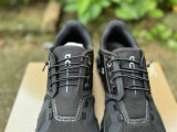 ON Cloud 6 Running Shoes (1)