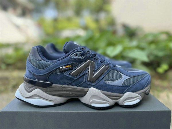 Authentic New Balance U906023D