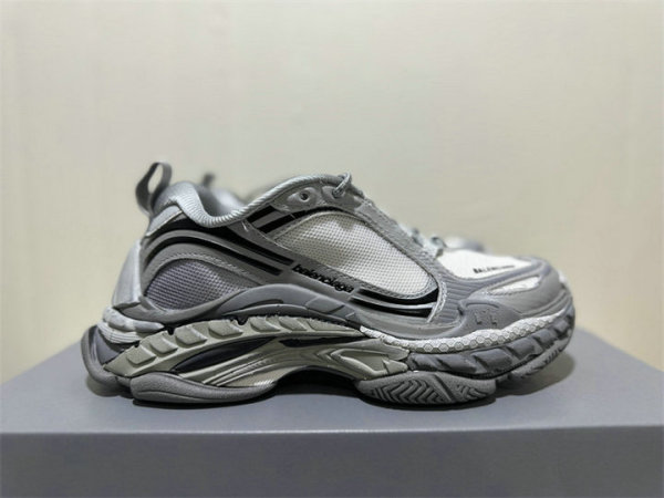 Balenciaga Triple-S 2 Sneakers (49)