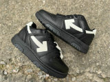 OFF-WHITE Out Of Office Black/White
