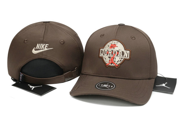 Jordan Snapback Hat (72)