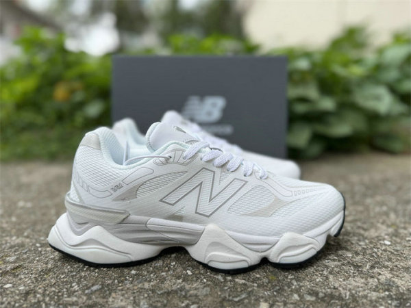 Authentic New Balance U90608PE