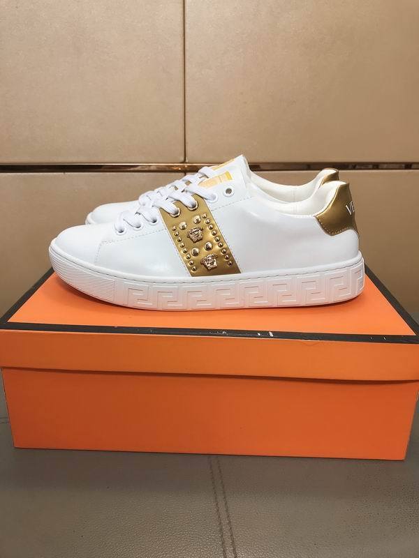 Versace Shoes (32)