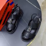 Versace Slipper (2)
