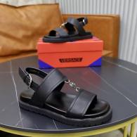Versace Slipper (2)