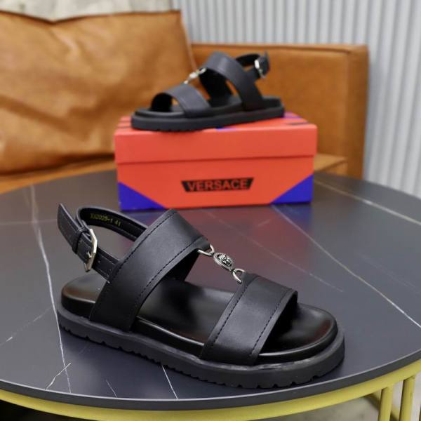 Versace Slipper (2)