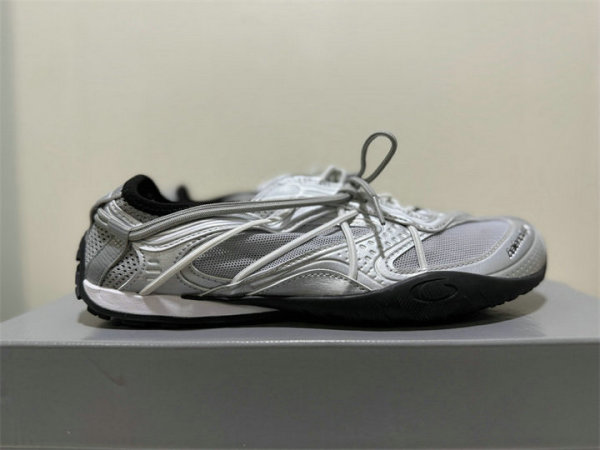 Balenciaga Radar Sneaker (5)