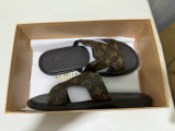LV Slippers 39-45 (53)