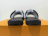 LV Slippers 39-45 (53)