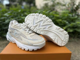 LV TRAINER SNEAKERS (135)