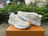 LV TRAINER SNEAKERS (135)
