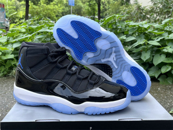Authentic Air Jordan 11 “Space Jam” 2026
