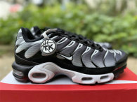 Authentic Nike Air Max Plus White/Black