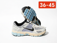 Nike Zoom Vomero 5 Shoes (40)