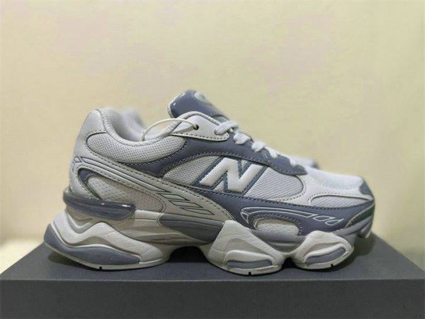 Authentic New Balance U90605HS