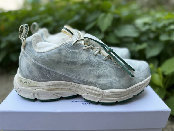 OFF-WHITE Be Right Dark Green
