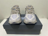 Authentic New Balance U9060152