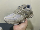 Authentic New Balance U9060152