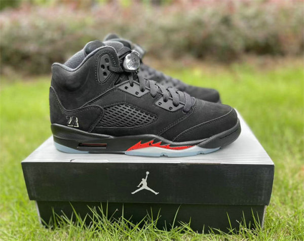 Authentic Air Jordan 5 GS Halloween