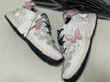 OFF-WHITE Be Right Back