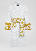 Versace Bathrobe (4)