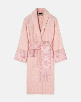 Versace Bathrobe (13) Versace Bathrobe (13)