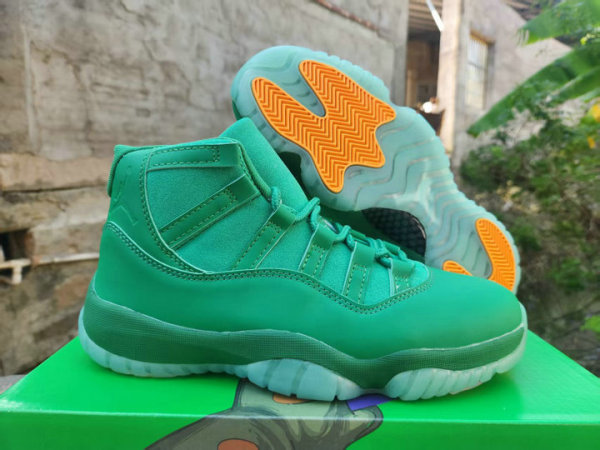 Air Jordan 11 Women Shoes AAA (29)