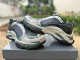 Balenciaga Triple-S 2 Sneakers (55)