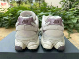 Authentic New Balance U906068H